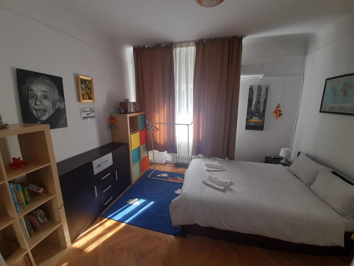 Apartament Old City Bukares Bagian luar foto