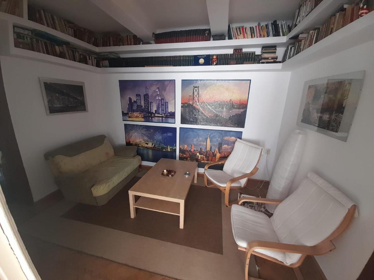 Apartament Old City Bukares Bagian luar foto