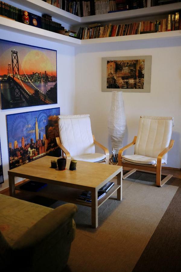 Apartament Old City Bukares Bagian luar foto